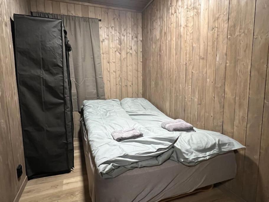 Skaidi Lodge - Modern Cabin Luxury - 6 Beds Хаммерфест Экстерьер фото