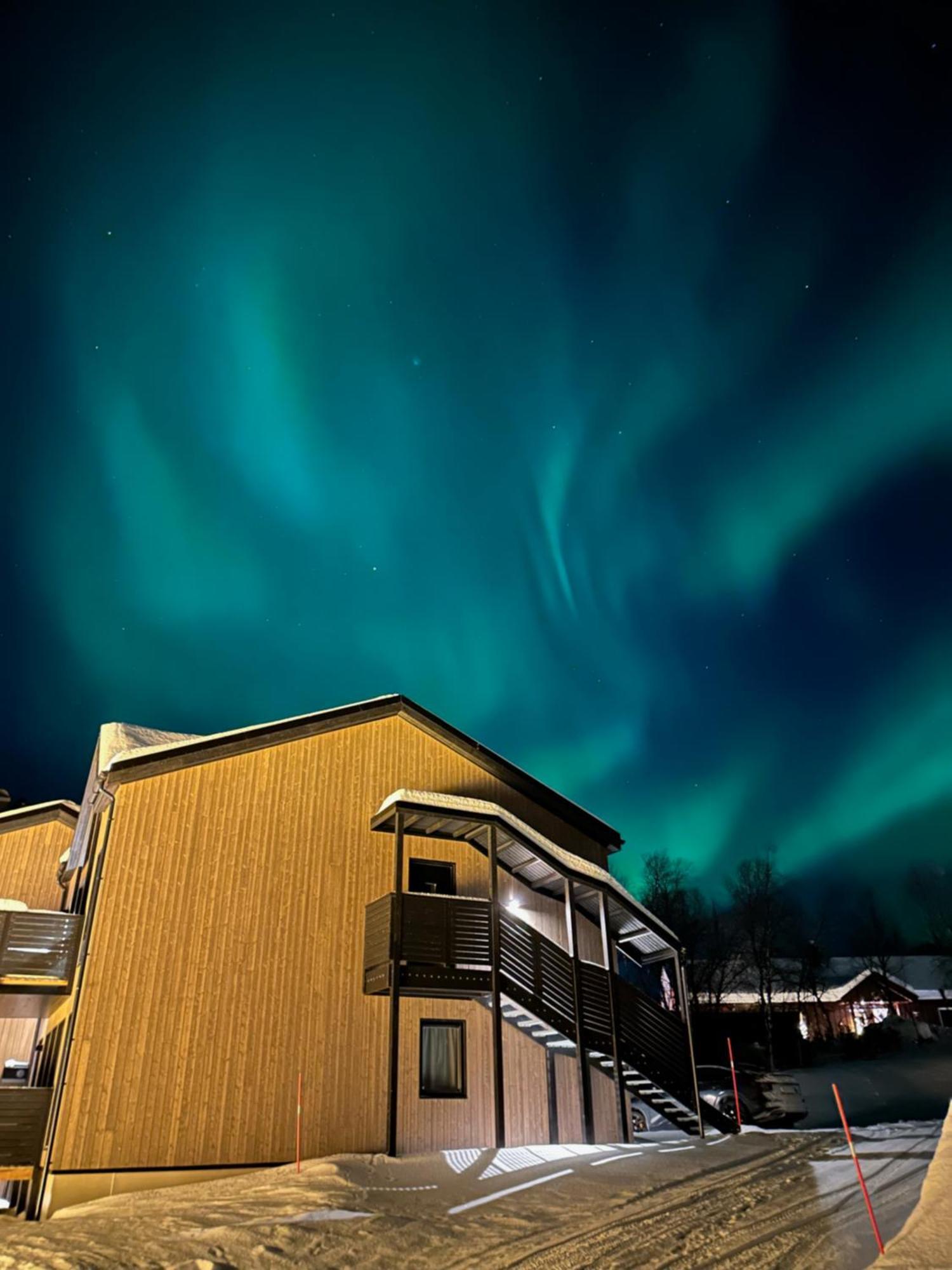 Skaidi Lodge - Modern Cabin Luxury - 6 Beds Хаммерфест Экстерьер фото
